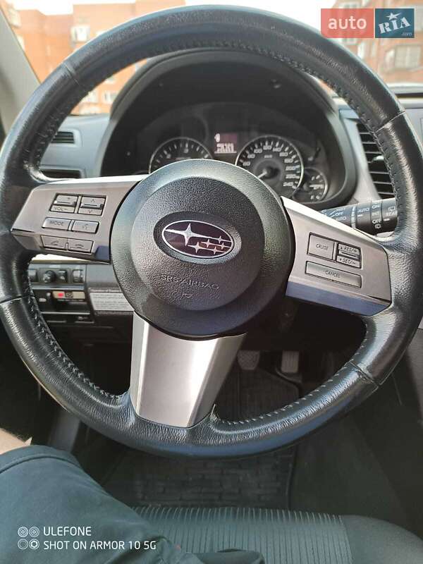 Универсал Subaru Legacy 2011 в Луцке
