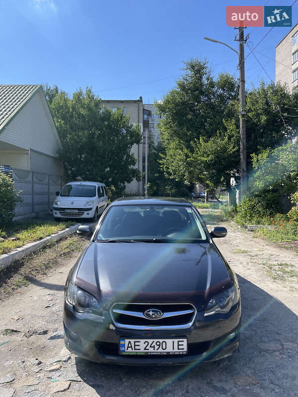 Седан Subaru Legacy 2006 в Днепре
