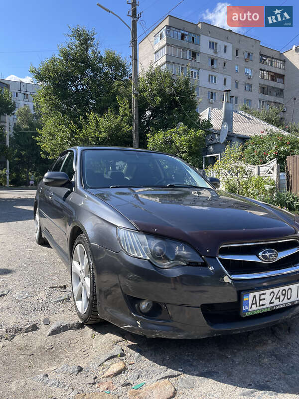 Седан Subaru Legacy 2006 в Днепре