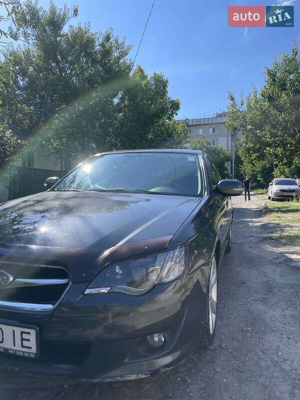 Седан Subaru Legacy 2006 в Днепре