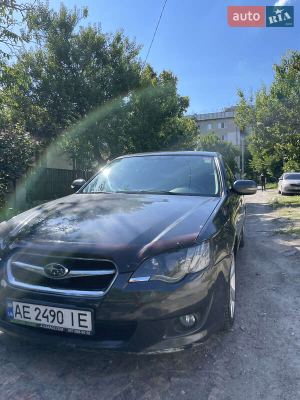 Седан Subaru Legacy 2006 в Днепре