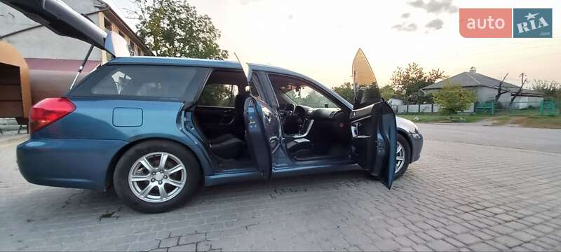 Универсал Subaru Legacy 2005 в Сокирянах