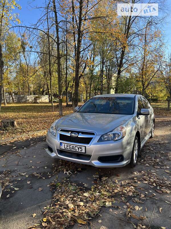 Седан Subaru Legacy 2013 в Виннице