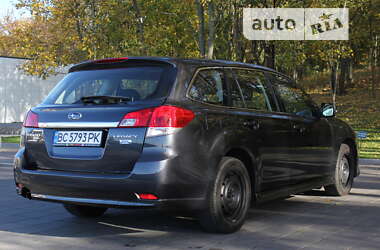 Универсал Subaru Legacy 2010 в 