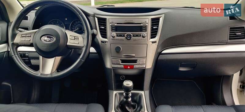 Універсал Subaru Legacy 2010 в Рівному