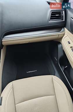 Седан Subaru Legacy 2018 в 