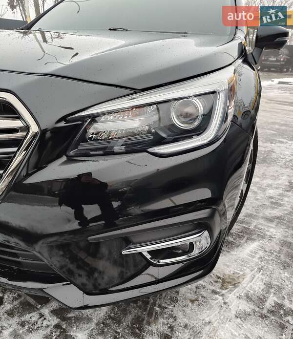 Седан Subaru Legacy 2018 в Днепре