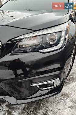 Седан Subaru Legacy 2018 в 