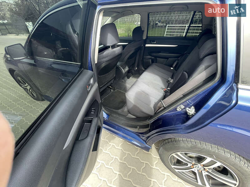 Универсал Subaru Legacy 2009 в Львове