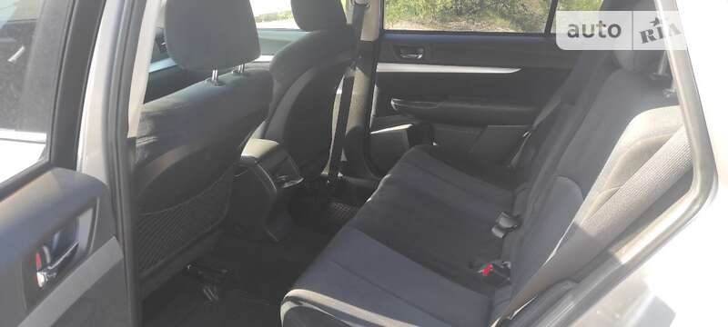 Универсал Subaru Legacy 2011 в Каменском