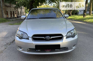Седан Subaru Legacy 2004 в 