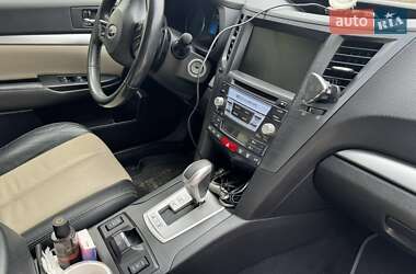 Универсал Subaru Legacy 2013 в 