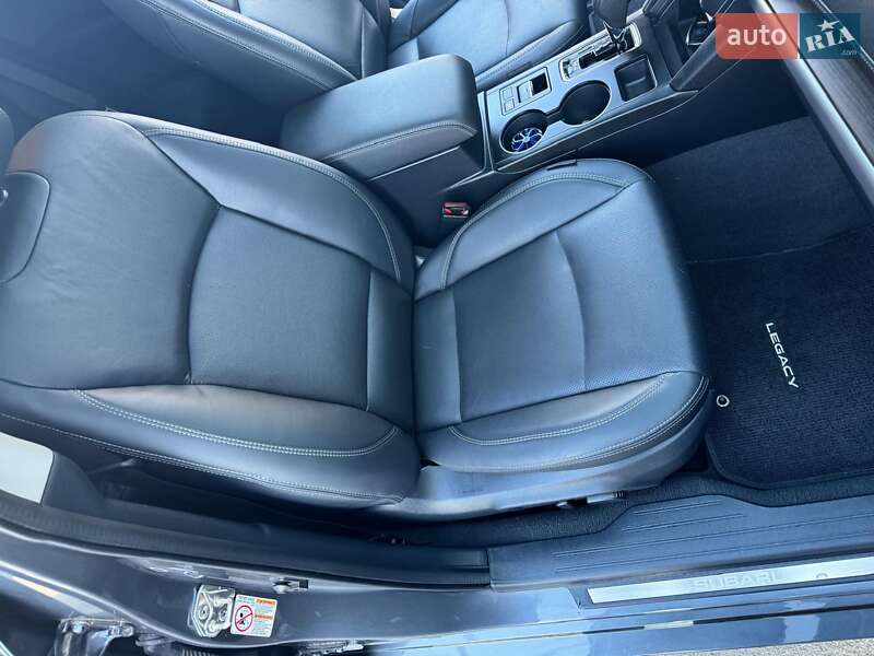Седан Subaru Legacy 2018 в Днепре