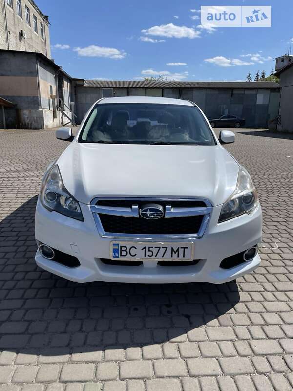 Седан Subaru Legacy 2014 в Шептицькому