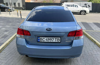 Седан Subaru Legacy 2011 в Львові