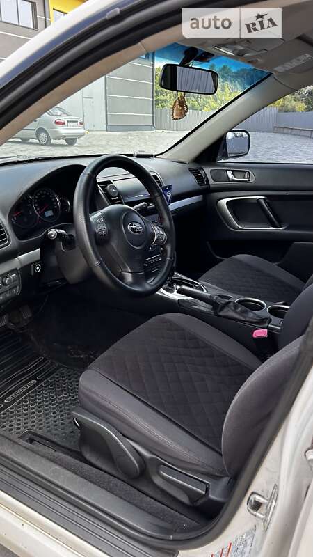 Седан Subaru Legacy 2008 в Житомире