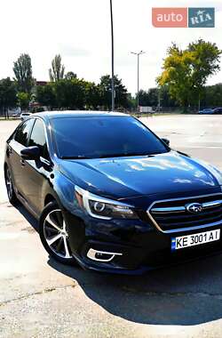 Седан Subaru Legacy 2018 в 