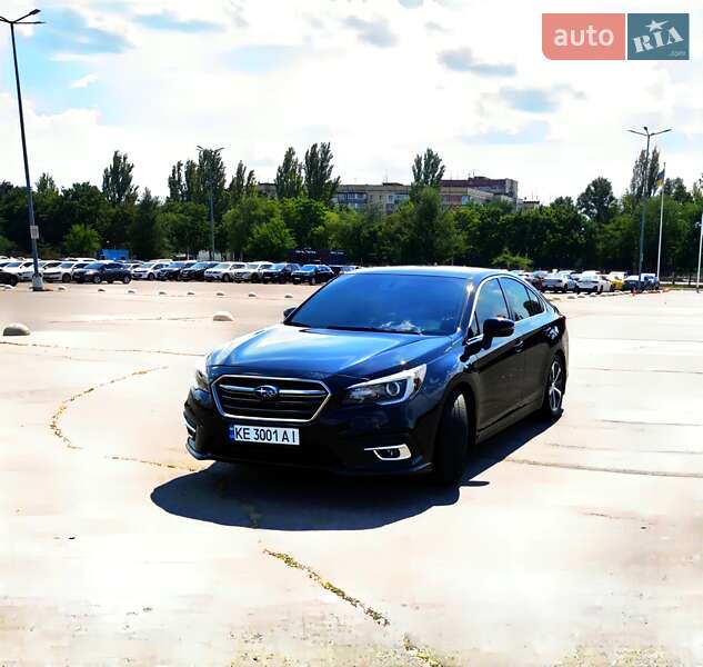 Седан Subaru Legacy 2018 в Днепре