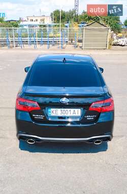 Седан Subaru Legacy 2018 в 