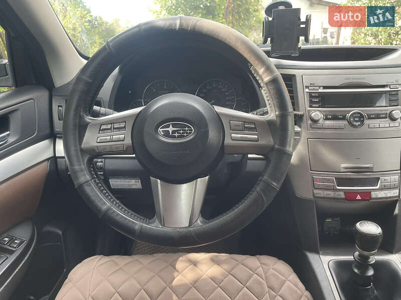 Універсал Subaru Legacy 2010 в Калуші