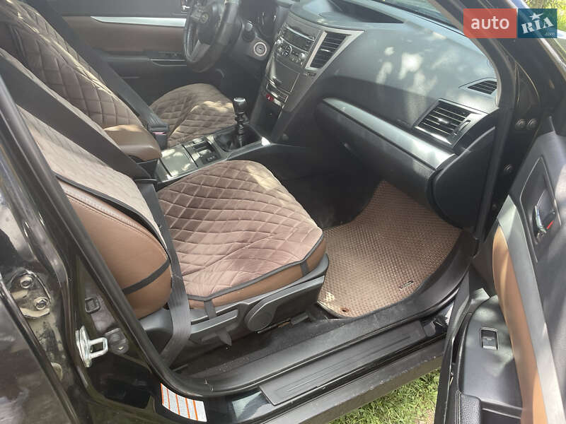 Універсал Subaru Legacy 2010 в Калуші