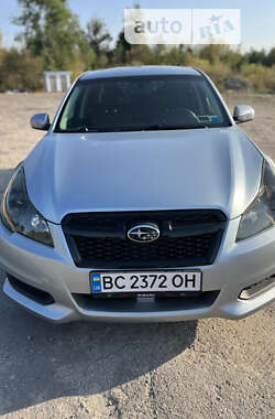 Седан Subaru Legacy 2014 в Буске