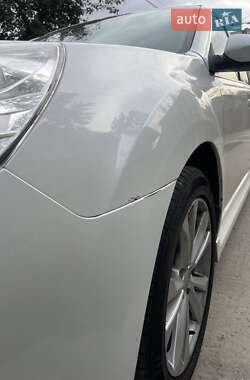 Седан Subaru Legacy 2012 в 