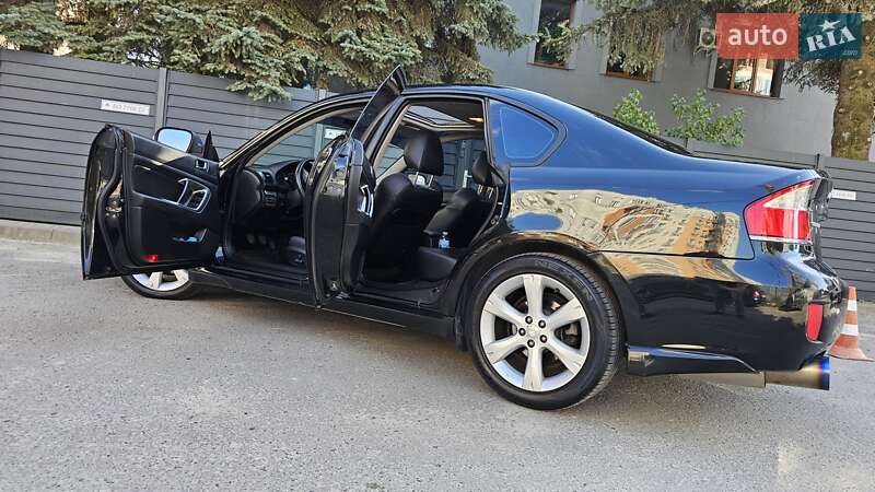 Седан Subaru Legacy 2008 в Львове