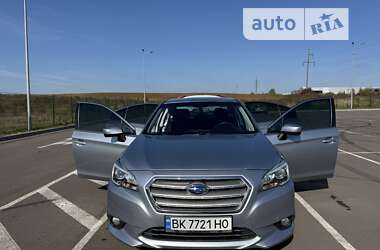 Седан Subaru Legacy 2015 в Ровно