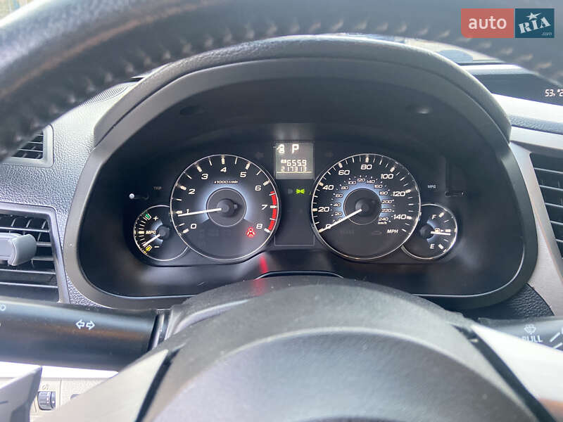 Седан Subaru Legacy 2010 в Черновцах