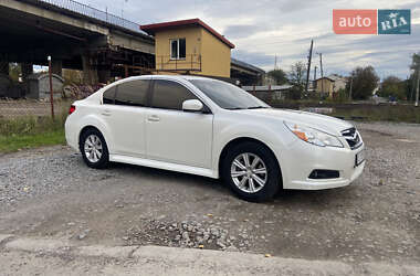 Седан Subaru Legacy 2010 в 