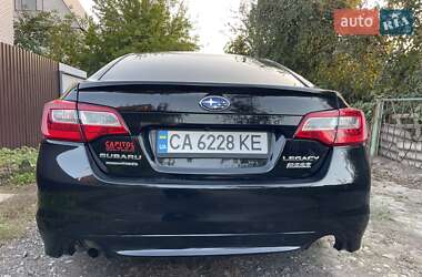 Седан Subaru Legacy 2017 в Киеве