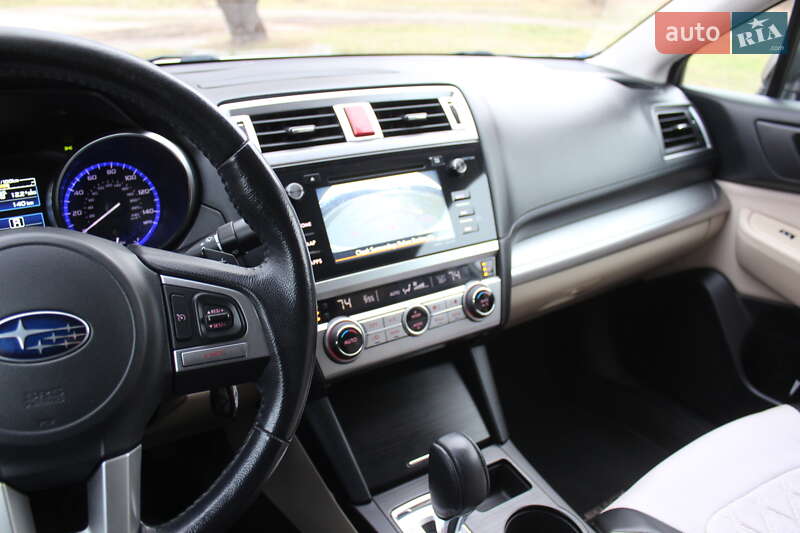 Седан Subaru Legacy 2014 в Днепре