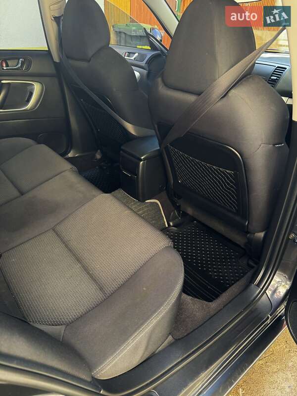 Седан Subaru Legacy 2006 в Тячеве