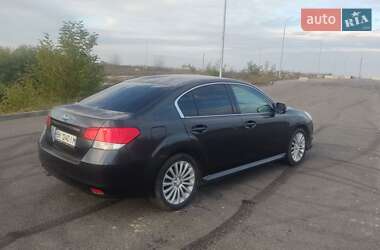 Седан Subaru Legacy 2010 в Ровно