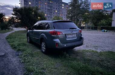 Универсал Subaru Legacy 2011 в 