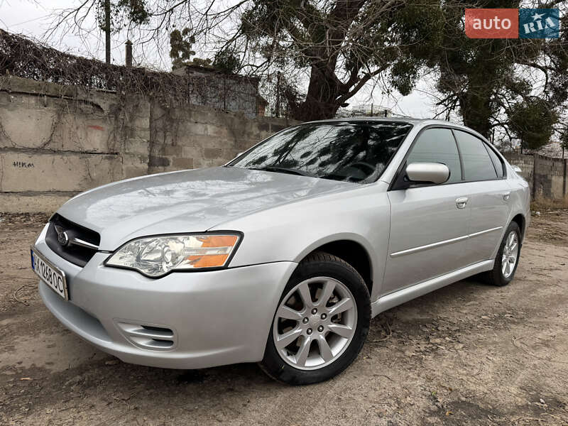 Седан Subaru Legacy 2006 в Харькове