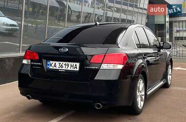 Седан Subaru Legacy 2014 в Киеве