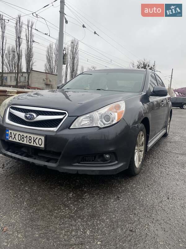 Седан Subaru Legacy 2012 в Киеве