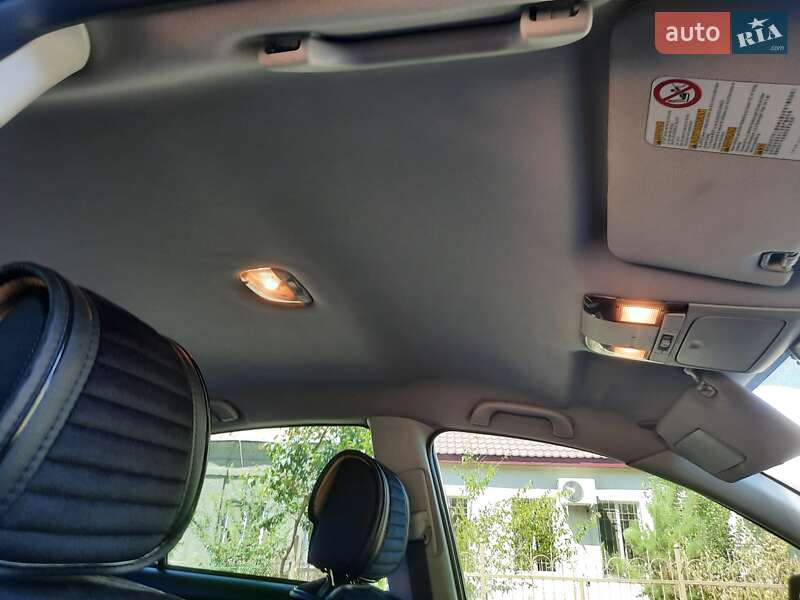 Седан Subaru Legacy 2010 в Одессе