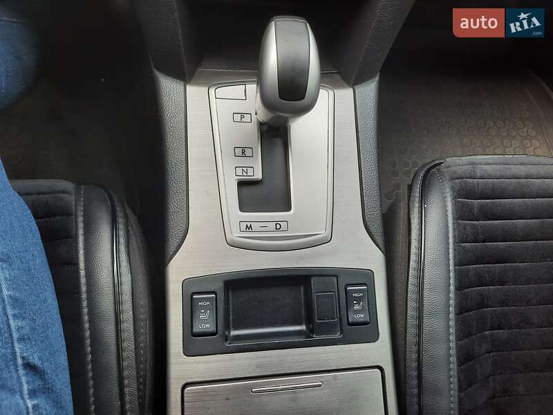 Седан Subaru Legacy 2010 в Одессе
