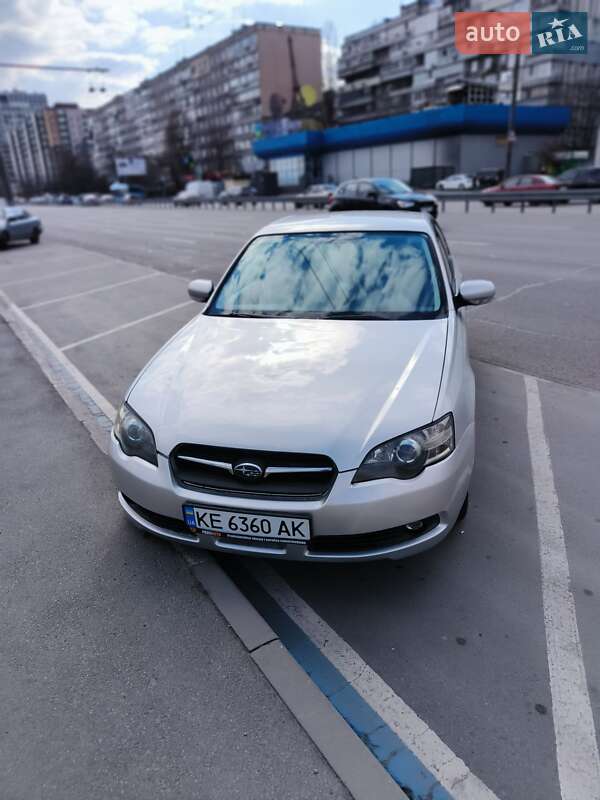 Седан Subaru Legacy 2006 в 