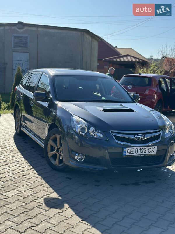 Универсал Subaru Legacy 2011 в Кривом Роге