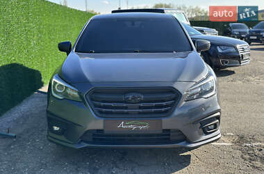 Седан Subaru Legacy 2018 в 
