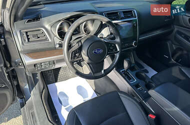 Седан Subaru Legacy 2018 в 
