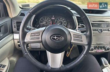 Седан Subaru Legacy 2011 в 
