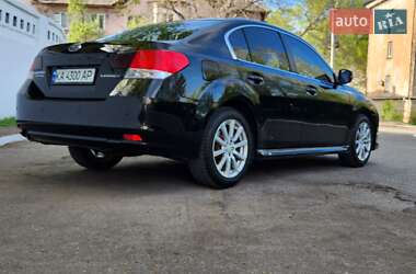 Седан Subaru Legacy 2011 в 