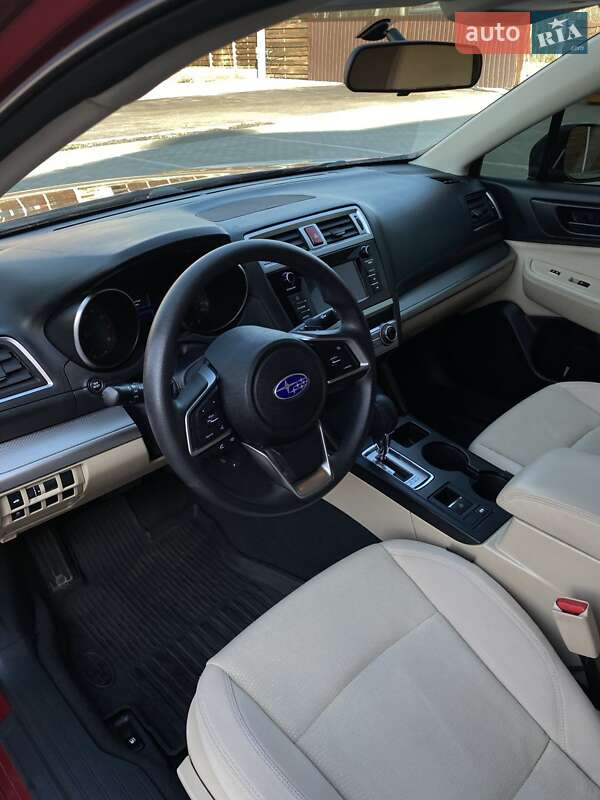 Седан Subaru Legacy 2018 в Києві