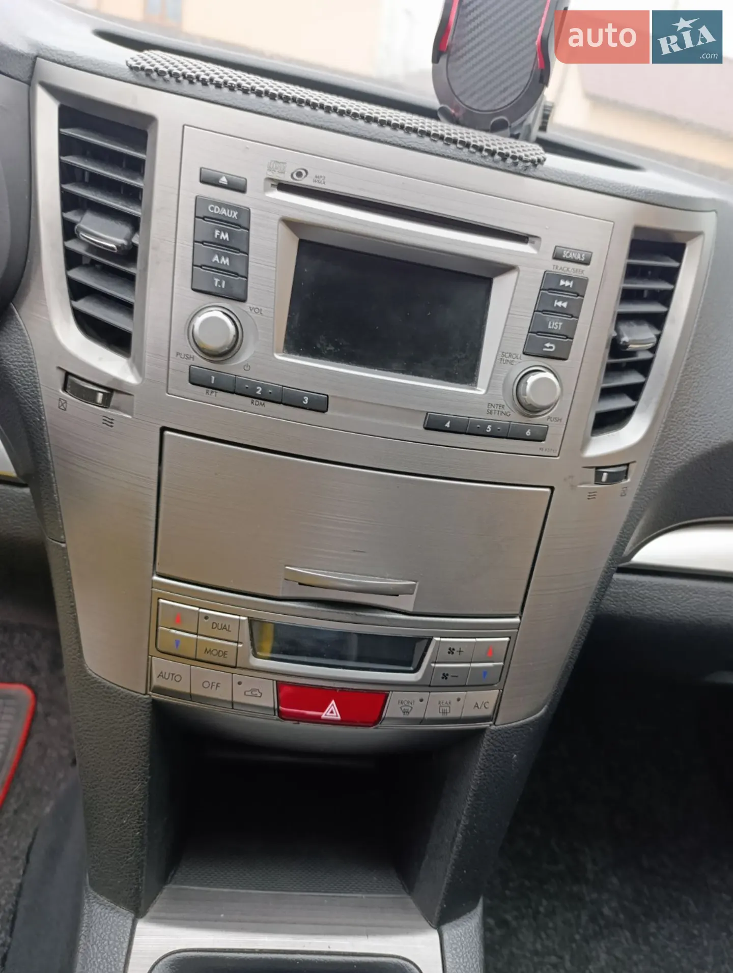 2012 Subaru Legacy - мініатюра 21