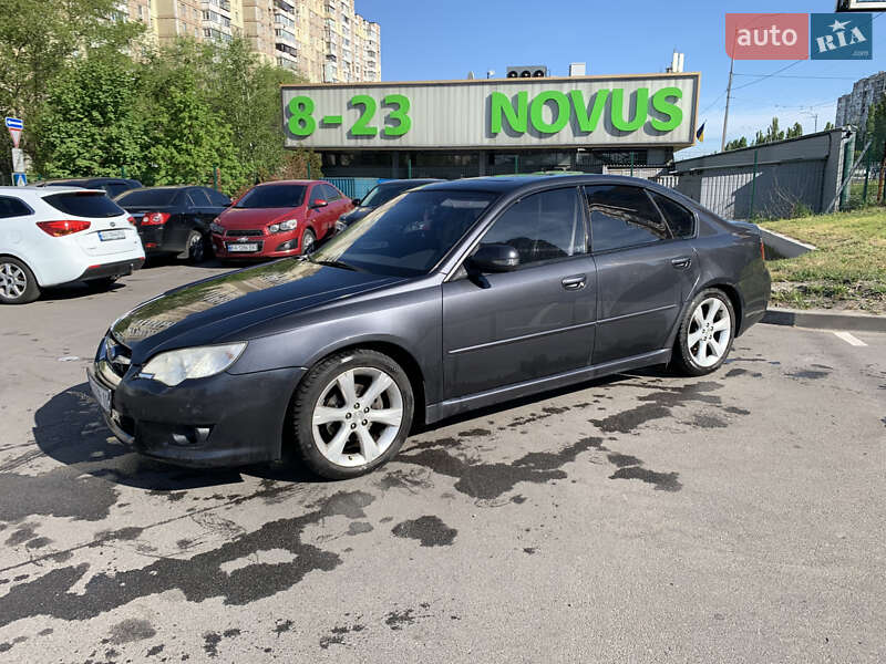 Седан Subaru Legacy 2007 в Киеве